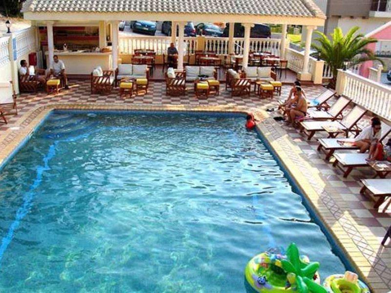 Calypso Hotel Сивири Екстериор снимка