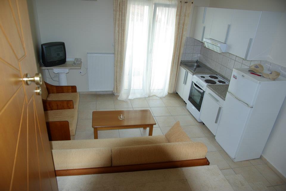 Calypso Hotel Сивири Екстериор снимка